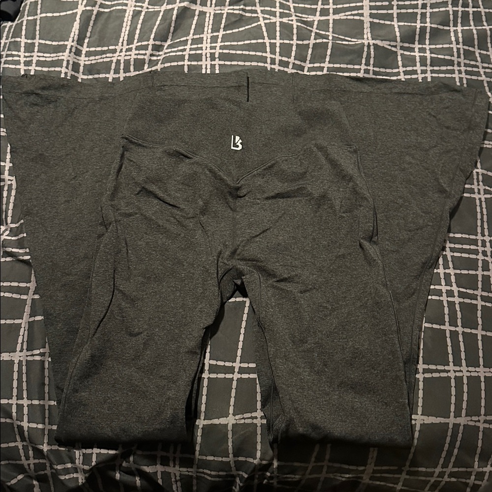 BuffBunny Seamless Flared Leggings
